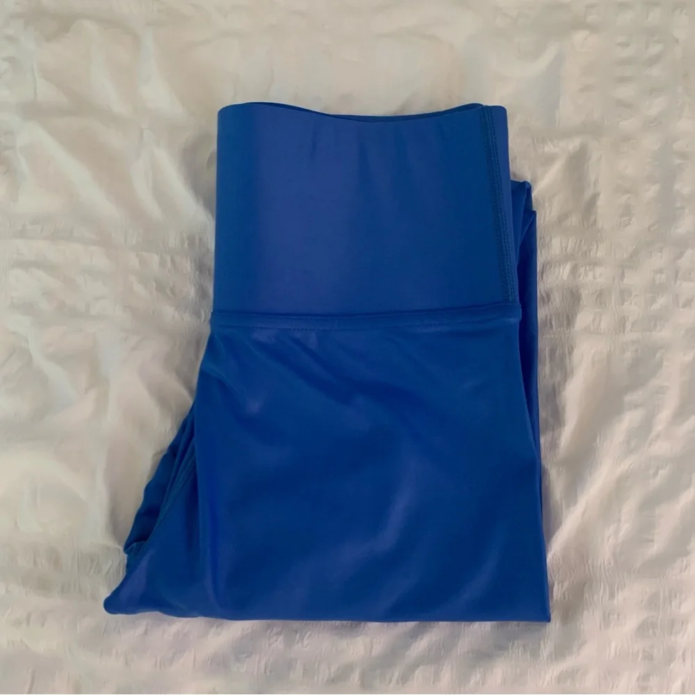 Carbon38 Takara Shine Blue Leggings - Picture 8 of 8